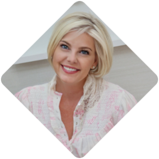 jennifer-johnson-headshot-for-website