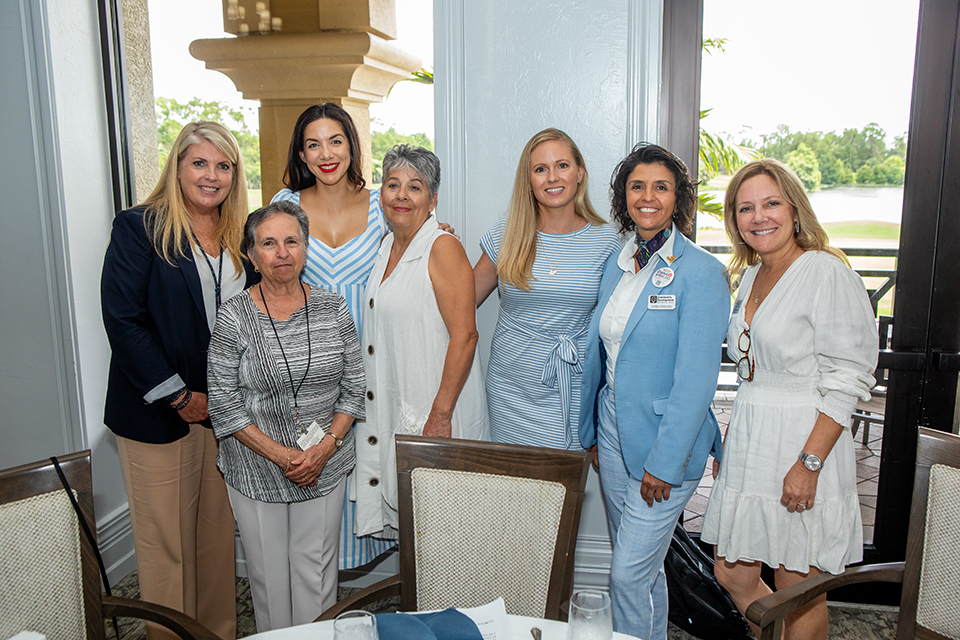dr.-leslie-ricciardelli-gloria-garza-zannon-garza-shelley-leib-ashley-heath-diana-giraldo-and-hallie-lundon_web