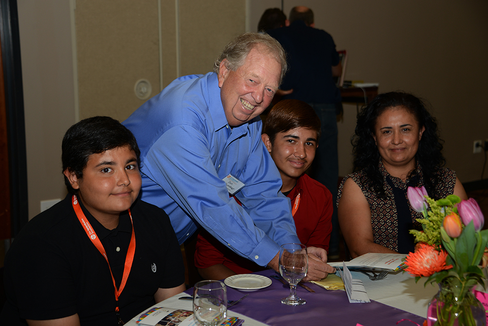 dsc_6897-don-gunther-tif-tsic-inductees-oton-estrada-and-serafin-estrada-perez_web