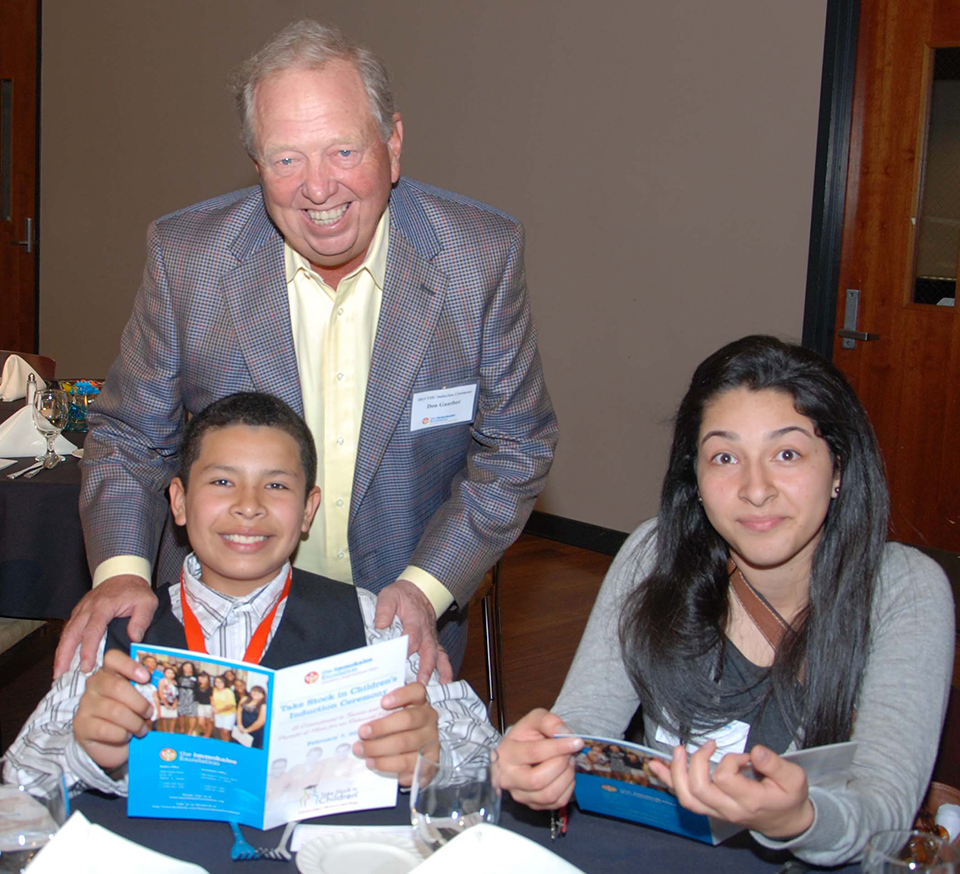 favian-javier-guzman-don-gunther-arley-guzman-sister_web