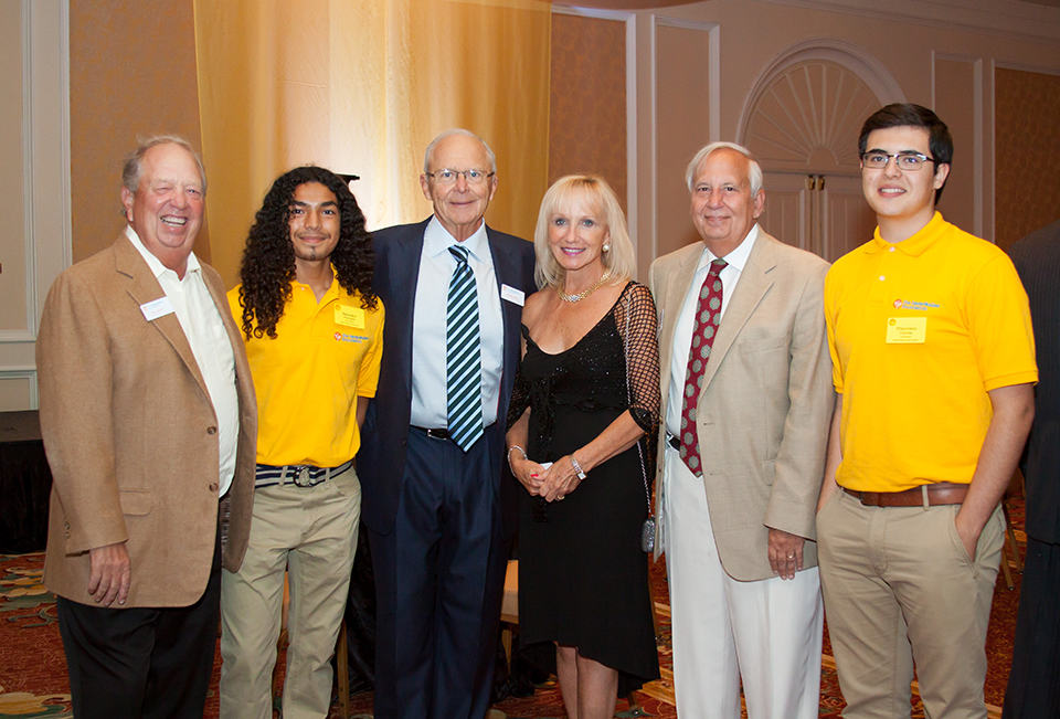 img_7868-don-gunther-salvador-preciado-joe-zednik-karen-may-mort-may-francisco-cuevas_web