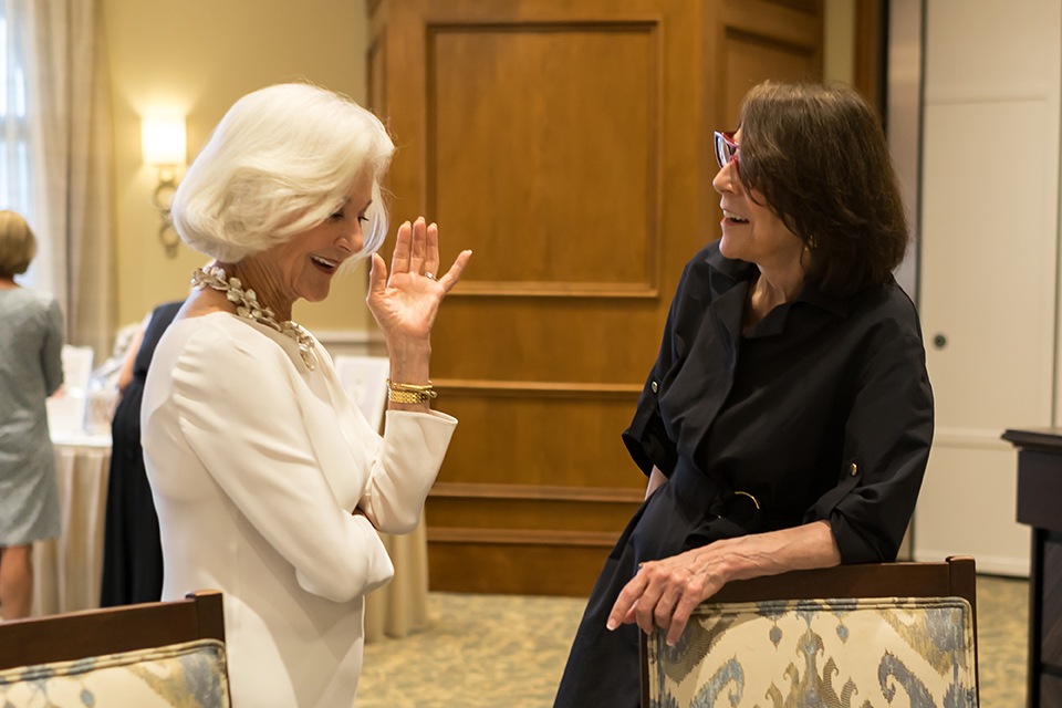 janet-belle-and-marilyn-hellman_web