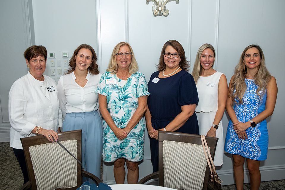 jill-hall-tess-catalan-lisa-marquette-wendy-gallegos-kristin-philips-and-ana-munro_web